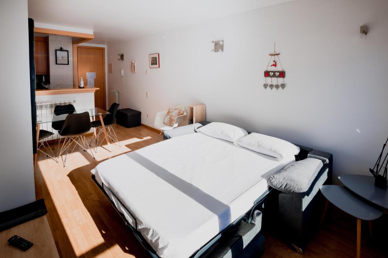 Apartaments Ashome 卡尼略 外观 照片