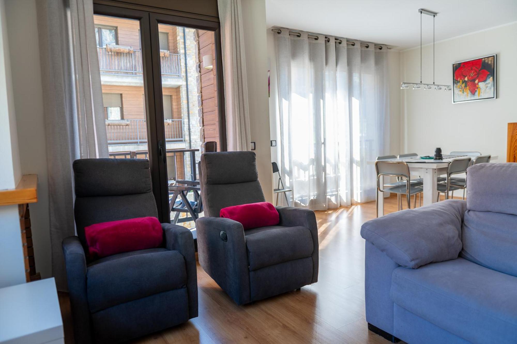 Apartaments Ashome 卡尼略 外观 照片