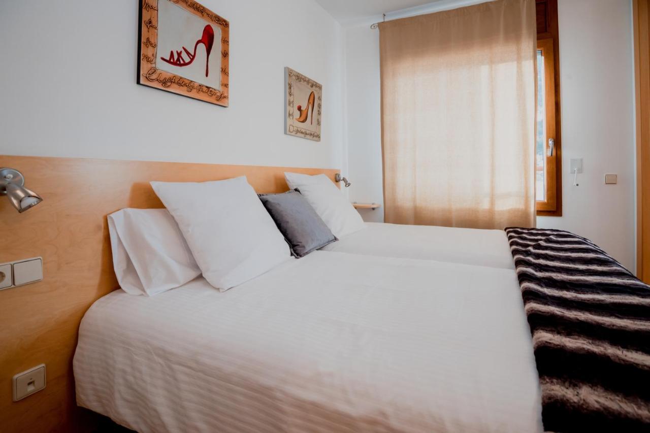 Apartaments Ashome 卡尼略 外观 照片